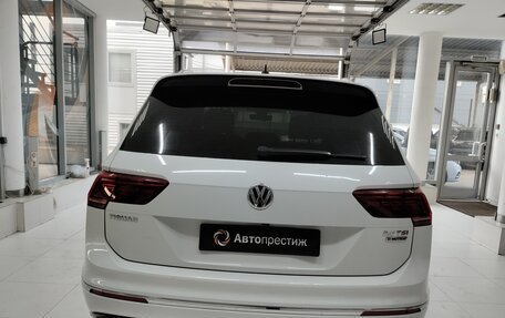 Volkswagen Tiguan II, 2018 год, 2 650 000 рублей, 5 фотография
