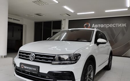 Volkswagen Tiguan II, 2018 год, 2 650 000 рублей, 3 фотография