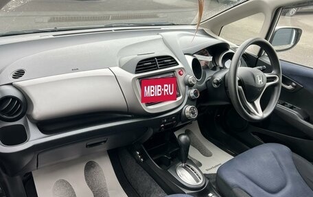 Honda Fit III, 2010 год, 929 000 рублей, 13 фотография