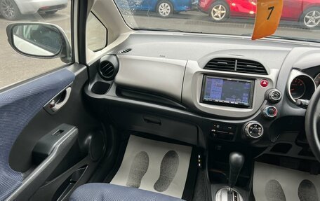 Honda Fit III, 2010 год, 929 000 рублей, 14 фотография