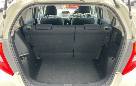 Honda Fit III, 2010 год, 929 000 рублей, 19 фотография