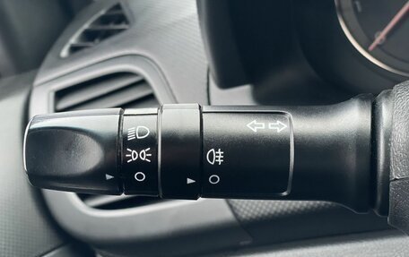 Hyundai Solaris II рестайлинг, 2011 год, 677 000 рублей, 5 фотография