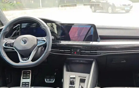 Volkswagen Golf VIII, 2021 год, 1 330 000 рублей, 5 фотография