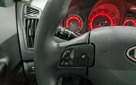 KIA cee'd I рестайлинг, 2011 год, 690 000 рублей, 26 фотография