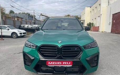 BMW X5 M, 2023 год, 17 000 000 рублей, 2 фотография