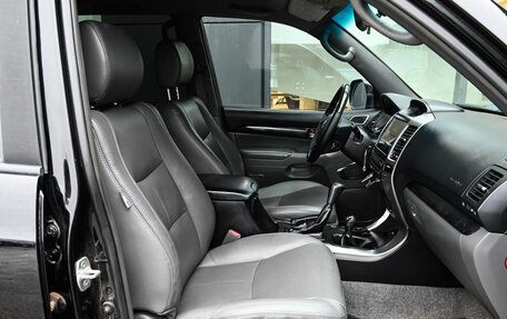 Toyota Land Cruiser Prado 120 рестайлинг, 2008 год, 1 995 000 рублей, 12 фотография