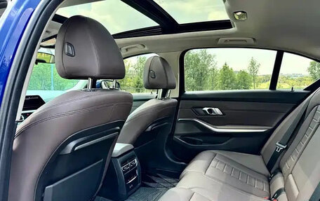 BMW 3 серия, 2022 год, 2 634 999 рублей, 6 фотография