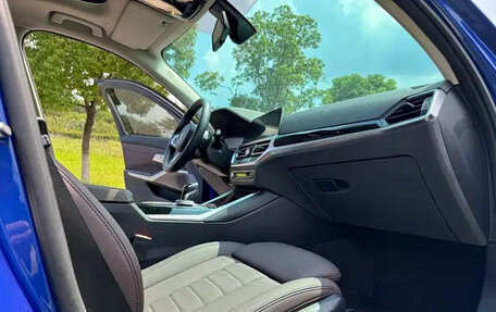 BMW 3 серия, 2022 год, 2 634 999 рублей, 8 фотография