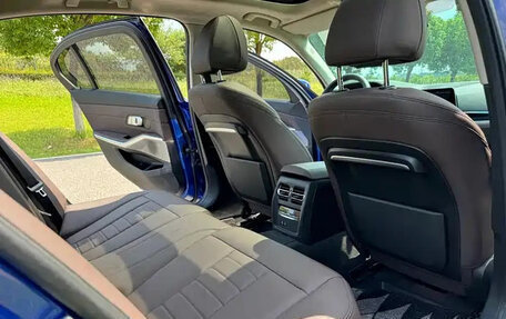 BMW 3 серия, 2022 год, 2 634 999 рублей, 9 фотография