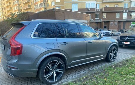 Volvo XC90 II рестайлинг, 2019 год, 4 870 000 рублей, 2 фотография