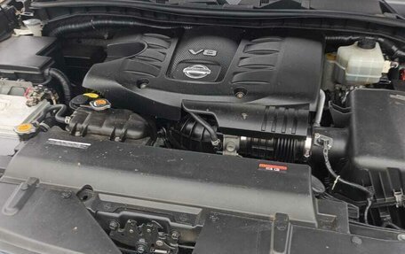 Nissan Patrol, 2011 год, 3 100 000 рублей, 16 фотография