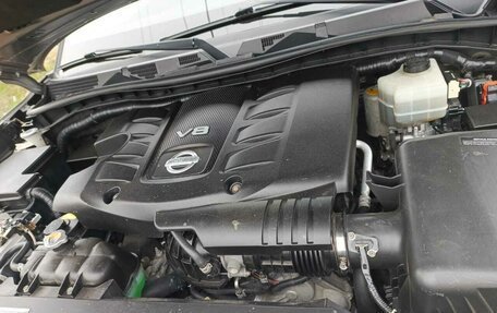 Nissan Patrol, 2011 год, 3 100 000 рублей, 17 фотография