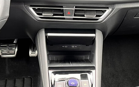 Volkswagen Tiguan, 2025 год, 5 860 665 рублей, 13 фотография