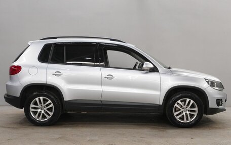 Volkswagen Tiguan I, 2011 год, 1 045 000 рублей, 4 фотография