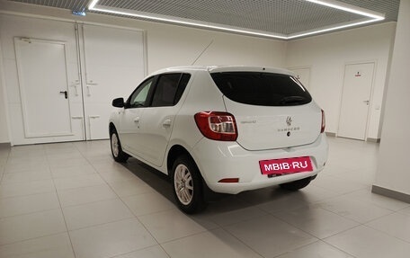Renault Sandero II рестайлинг, 2014 год, 759 000 рублей, 8 фотография
