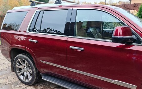 Cadillac Escalade IV, 2016 год, 3 999 999 рублей, 2 фотография