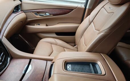 Cadillac Escalade IV, 2016 год, 3 999 999 рублей, 16 фотография