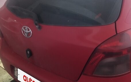 Toyota Yaris III рестайлинг, 2008 год, 600 000 рублей, 4 фотография