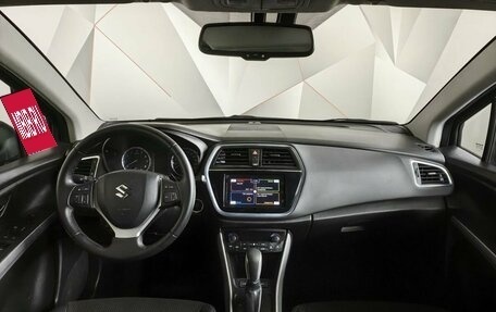 Suzuki SX4 II рестайлинг, 2018 год, 1 785 000 рублей, 13 фотография