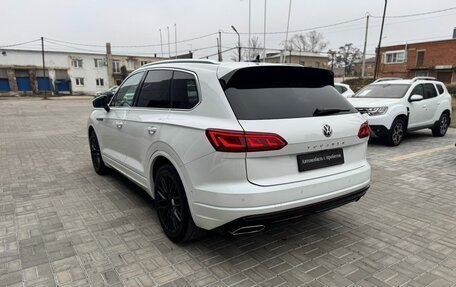 Volkswagen Touareg III, 2019 год, 4 990 000 рублей, 7 фотография