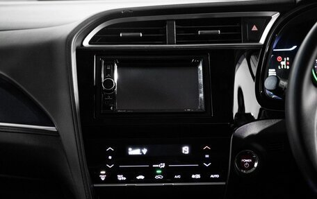 Honda Shuttle II, 2016 год, 1 198 000 рублей, 10 фотография