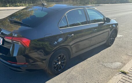 Skoda Rapid II, 2021 год, 1 550 000 рублей, 2 фотография