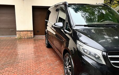 Mercedes-Benz V-Класс, 2015 год, 3 600 000 рублей, 18 фотография