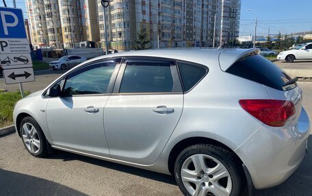 Opel Astra J, 2011 год, 750 000 рублей, 10 фотография