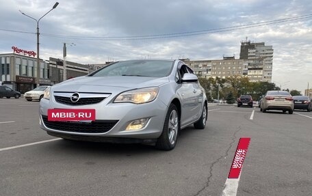 Opel Astra J, 2011 год, 750 000 рублей, 7 фотография