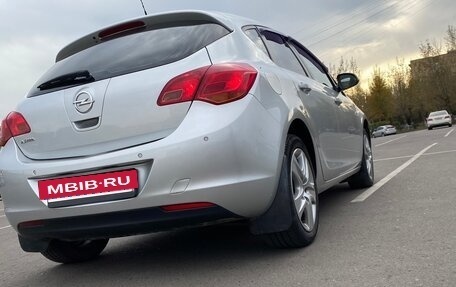 Opel Astra J, 2011 год, 750 000 рублей, 12 фотография