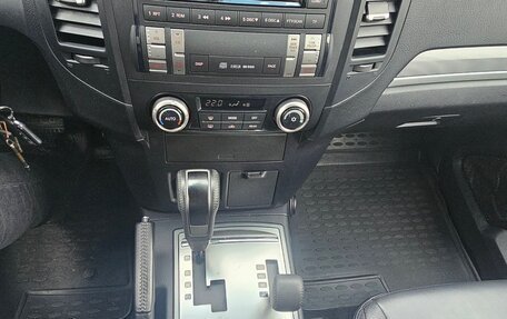 Mitsubishi Pajero IV, 2010 год, 2 200 000 рублей, 9 фотография