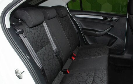 Skoda Rapid I, 2018 год, 1 350 000 рублей, 12 фотография