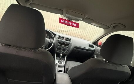 Volkswagen Jetta VI, 2012 год, 1 499 000 рублей, 7 фотография