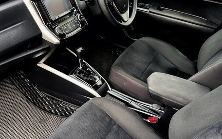 Toyota Corolla, 2015 год, 1 199 999 рублей, 12 фотография