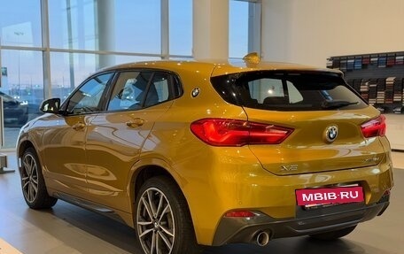 BMW X2, 2019 год, 2 700 000 рублей, 2 фотография