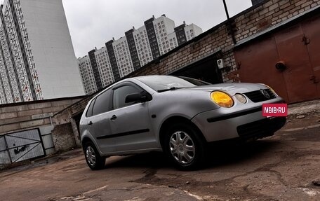 Volkswagen Polo IV рестайлинг, 2002 год, 253 000 рублей, 6 фотография