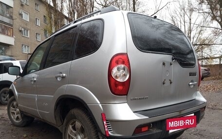 Chevrolet Niva I рестайлинг, 2010 год, 490 000 рублей, 2 фотография