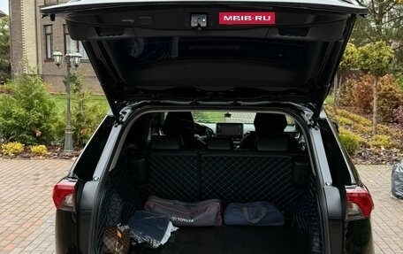 Toyota RAV4, 2021 год, 3 380 000 рублей, 7 фотография