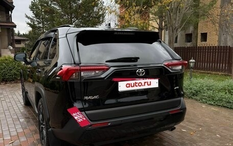 Toyota RAV4, 2021 год, 3 380 000 рублей, 4 фотография