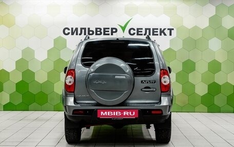 Chevrolet Niva I рестайлинг, 2010 год, 500 000 рублей, 4 фотография
