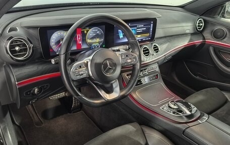 Mercedes-Benz E-Класс, 2019 год, 3 699 000 рублей, 10 фотография