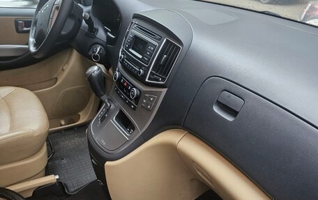 Hyundai H-1 II рестайлинг, 2020 год, 3 100 000 рублей, 3 фотография