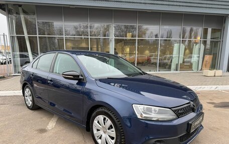 Volkswagen Jetta VI, 2012 год, 1 000 000 рублей, 3 фотография