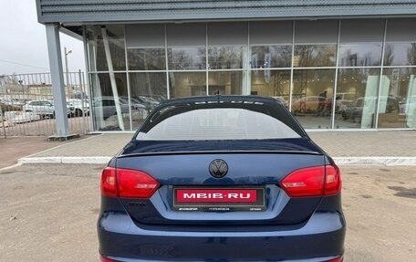 Volkswagen Jetta VI, 2012 год, 1 000 000 рублей, 6 фотография