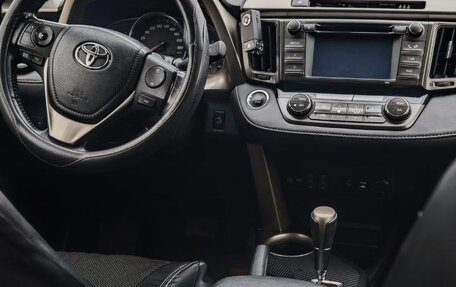 Toyota RAV4, 2014 год, 2 800 000 рублей, 16 фотография