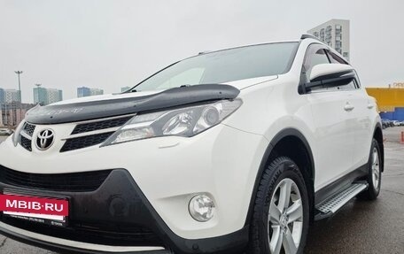 Toyota RAV4, 2014 год, 2 800 000 рублей, 3 фотография