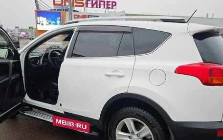 Toyota RAV4, 2014 год, 2 800 000 рублей, 4 фотография