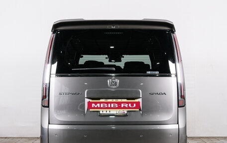 Honda Stepwgn, 2023 год, 2 999 000 рублей, 6 фотография