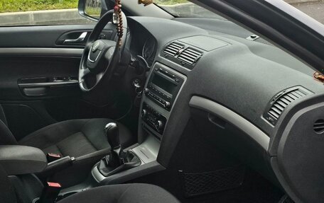 Skoda Octavia, 2010 год, 690 000 рублей, 5 фотография