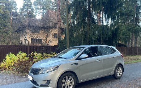 KIA Rio III рестайлинг, 2014 год, 865 000 рублей, 2 фотография